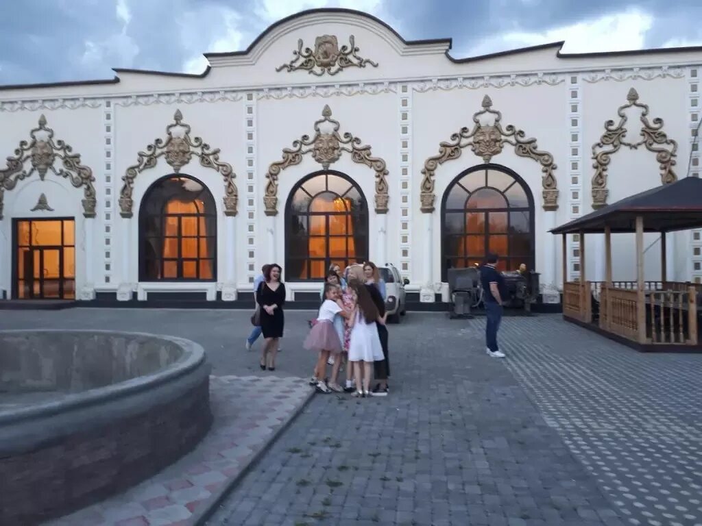 Knyazhy dvor, cafe, Chelyabinsk, Igumenka Street, 80 - Yandex Maps