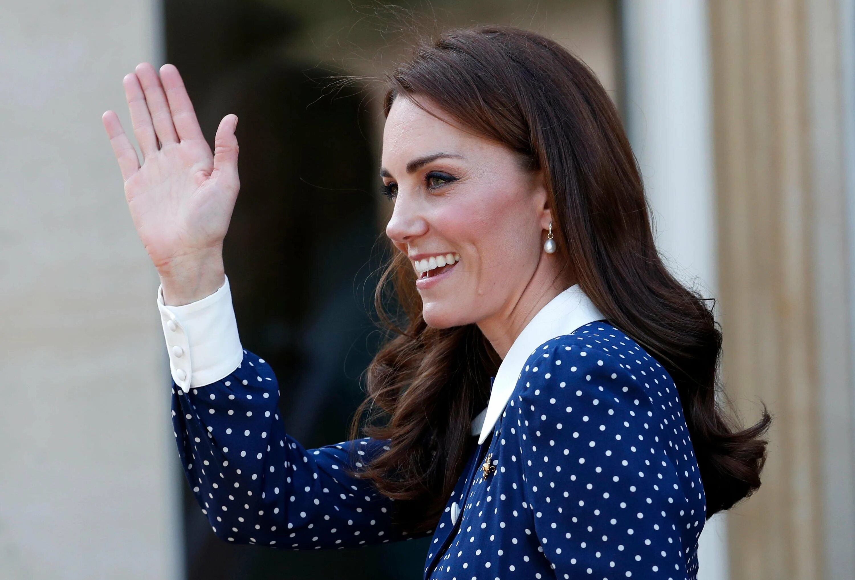 Kate middleton cancer. Кейт Миддлтон. Принцесса Кембриджская Кейт Миддлтон. Миддлтон Кейт Миддлтон. Кэ́трин Эли́забет Миддлтон.