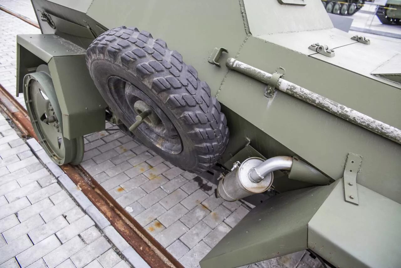 Бронеавтомобиль фаи-м. Газ 64 броневик. Страйкер бтр м1128. М8 armored gun systems. Сау сербии 155mm.