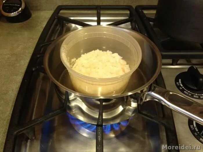 водяная баня для воска. растопить парафин на водяной бане. водяная баня для свечей. водяная баня для растопки парафина. для растапливания воска для свечей.