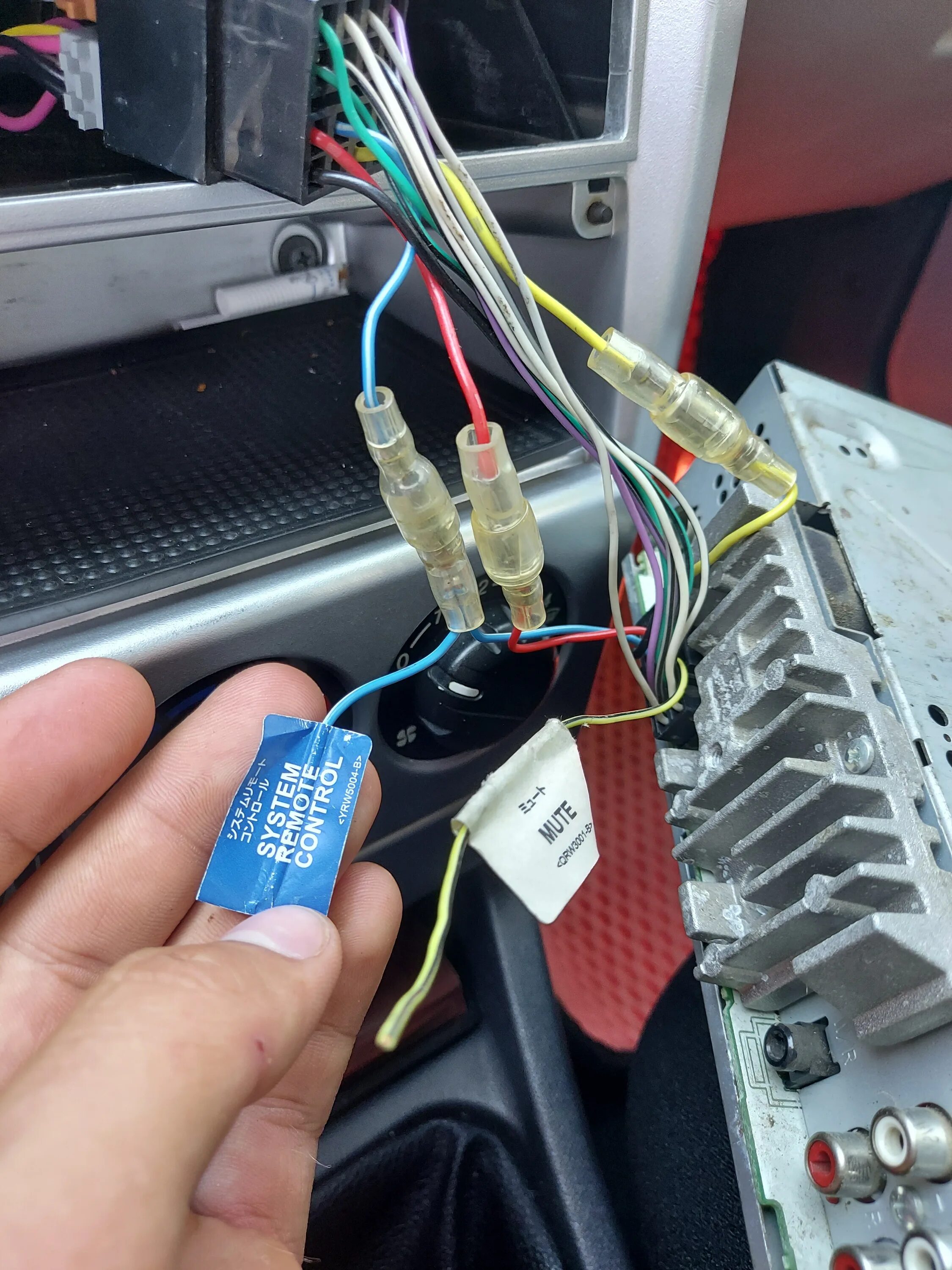 Основные компоненты для создания громкого авто. Автозвук на пальцах Дзен