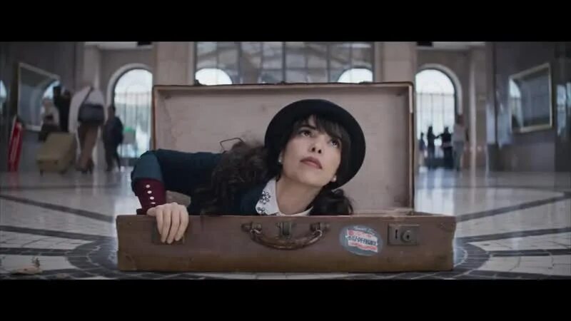 Парле те тете индила. Indila клипы. Indila - parle a ta tete (Lexsus 8d). Parle a ta tete обложка.