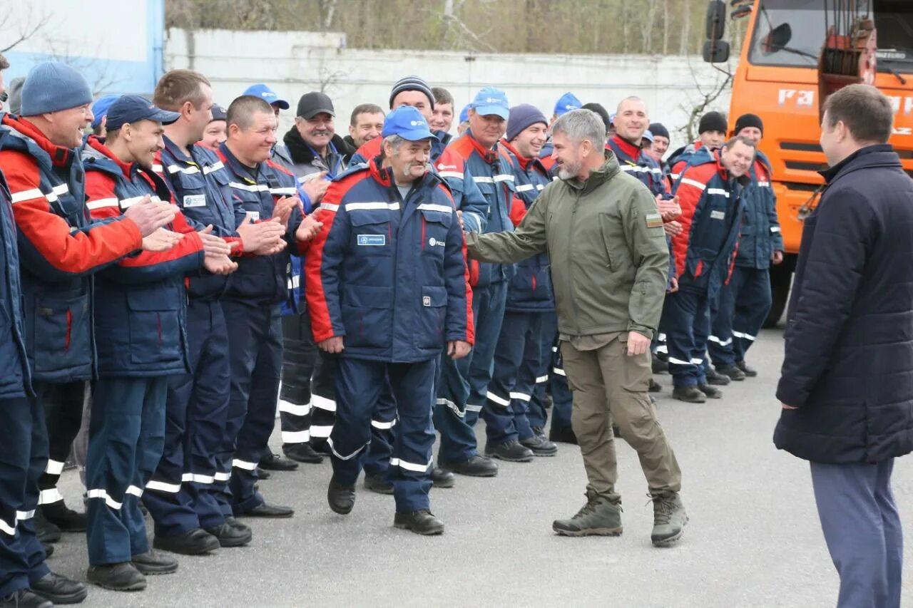 Новости белгорода 21.03 2024. Белгородский РЭС. Оперативно выездная бригада в энергетике. Машина оперативно-выездной бригады Россети. Острогорский РЭС Россети.