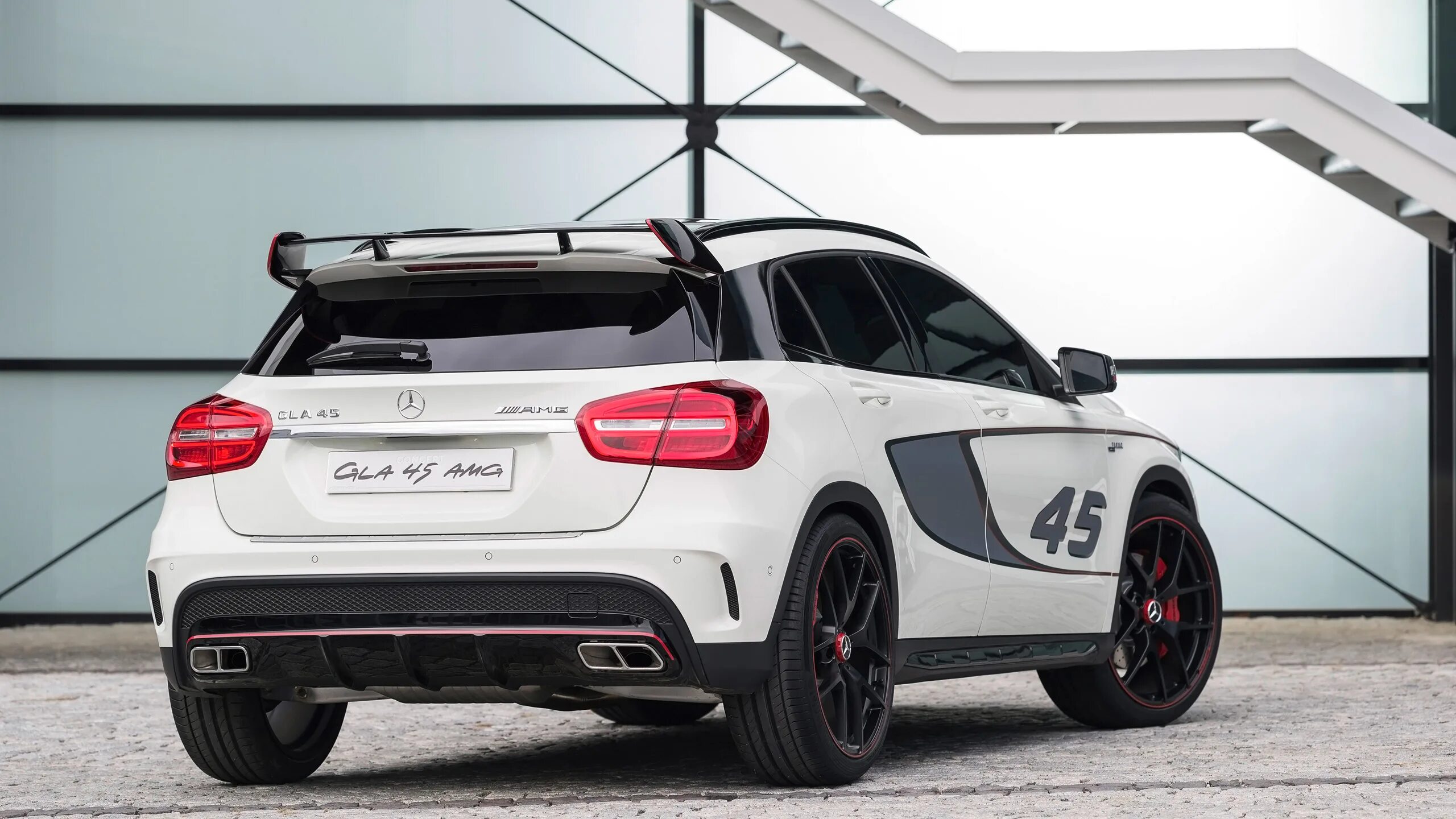 Mercedes-benz gla 45 amg. Мерседес-бенц amg gla 45. Mercedes benz gla 45. Mercedes benz gla amg. Mercedes-benz gla 45 amg 4matic.