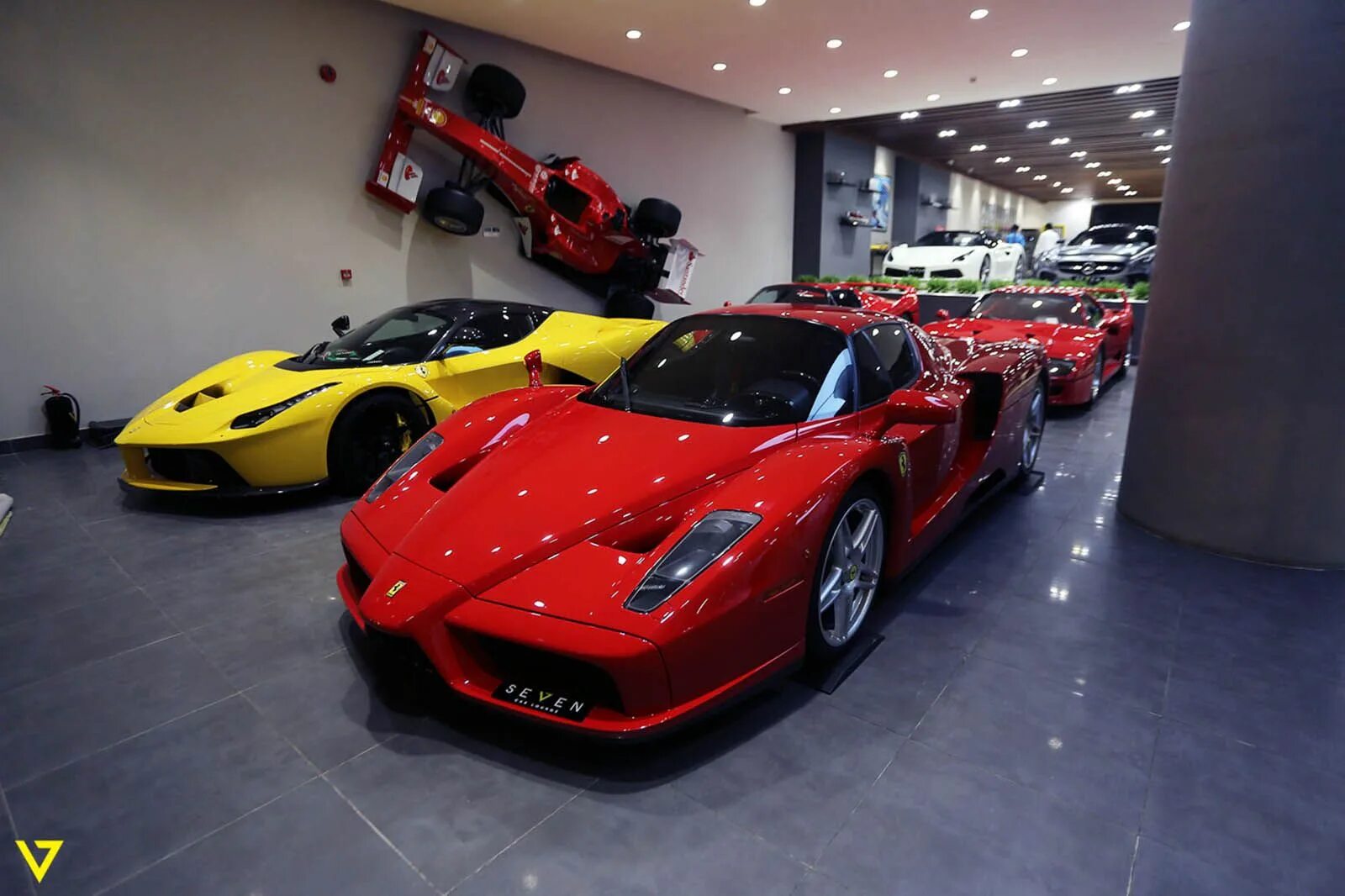 Ferrari 298 gtb. Ferrari laferrari. Феррари сколько сил. Феррари сколько сил. Феррари сколько лошадей.