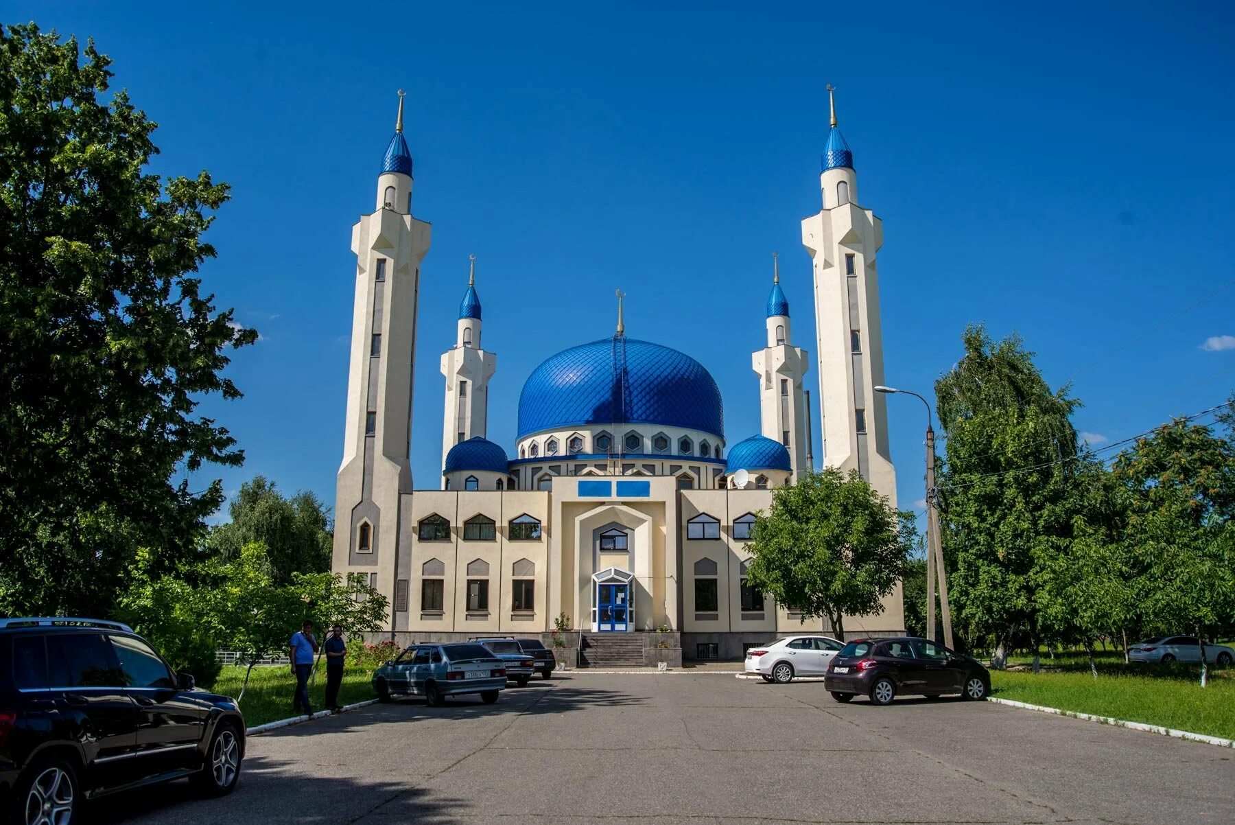 Поездка в майкоп. Мечеть Адыгея Майкоп. Майкопская Соборная мечеть. Соборная мечеть Адыгея. Майкоп столица Республики Адыгея.