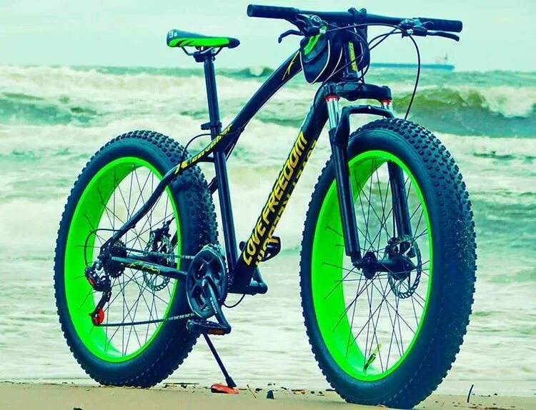 Fat bike 26. Грин байк фэтбайк. Фэтбайк Gunsrose 26. Fatbike велосипед Green Bike. Велосипед Green 26 фэтбайк.