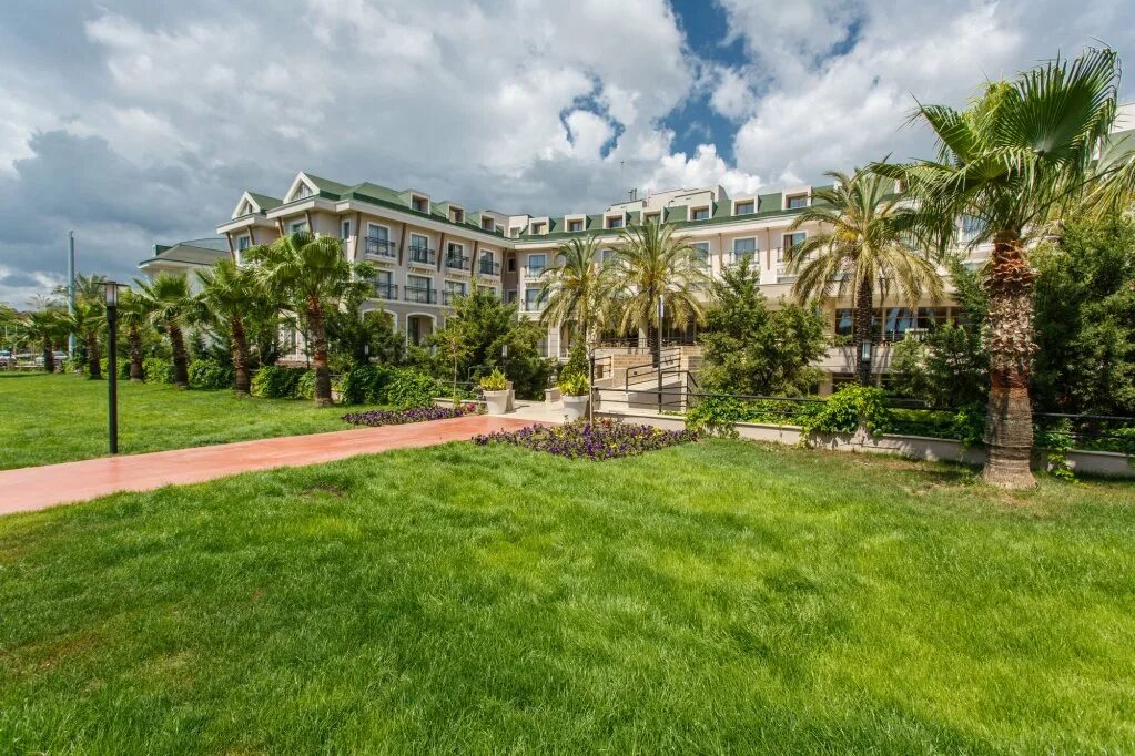 Lucida beach кемер. Турция отель lucida beach hotel 5. отель в турции lucida beach hotel. турция lucida beach кемер. lucida beach hotel 5 кемер.