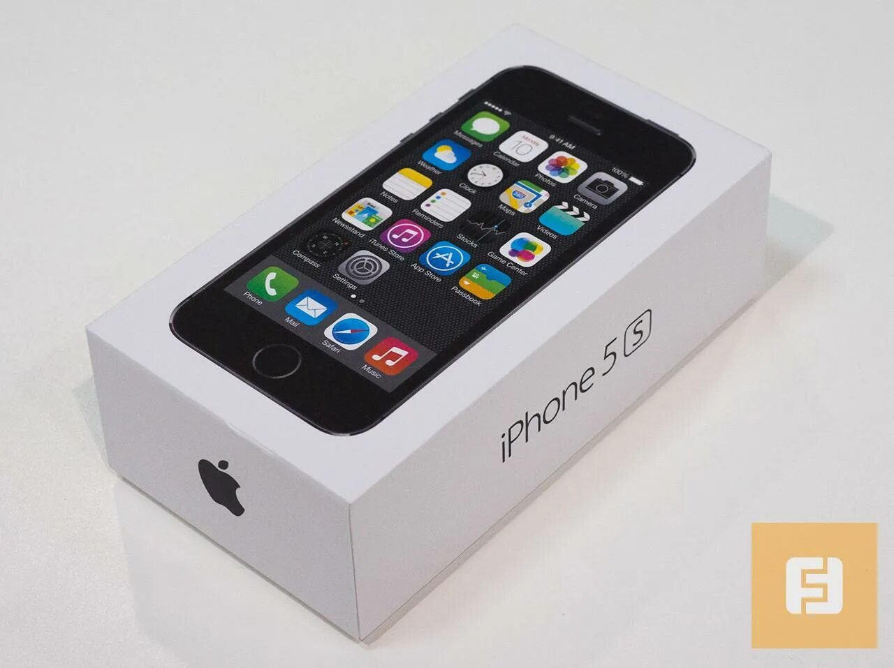 Айфон 15 купить оренбург. Iphone 5s. Apple iphone 5s Space Gray. Коробка айфон 5s. Iphone 5 коробка.