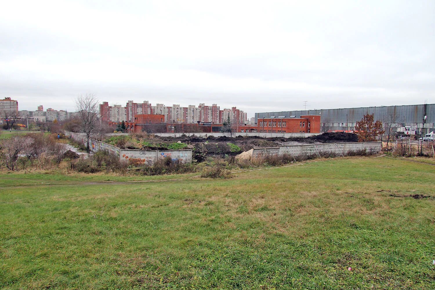 кирпичный завод купчино. кирпичный завод купчино. парк интернационалистов кирпичный завод. кирпичный завод 4 в купчино. заводы купчино.