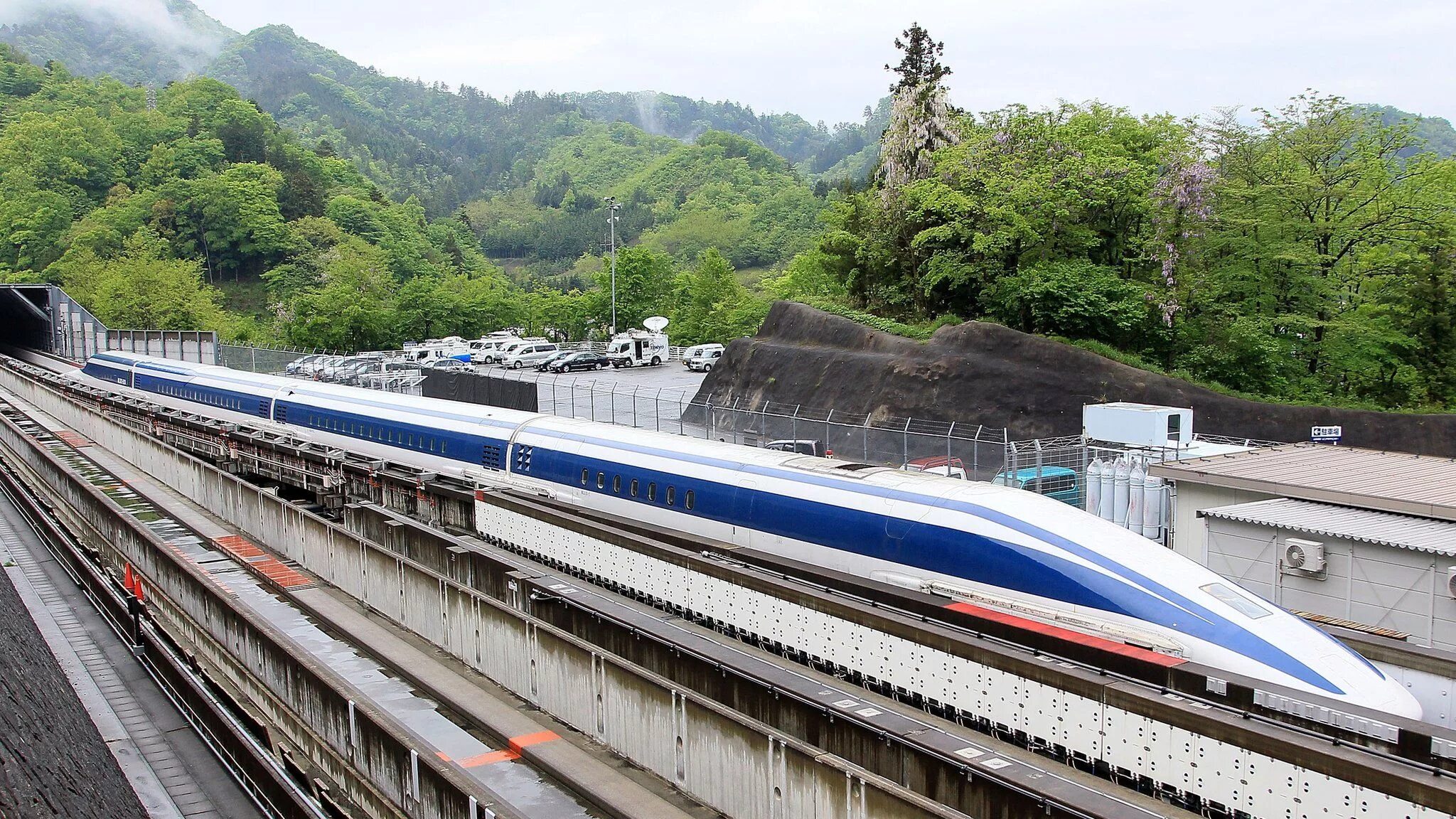 Железные дороги японии. Поезд Маглев Япония. Маглев Япония скоростной поезд. Японский Маглев mlx01-901. Токио Маглев.
