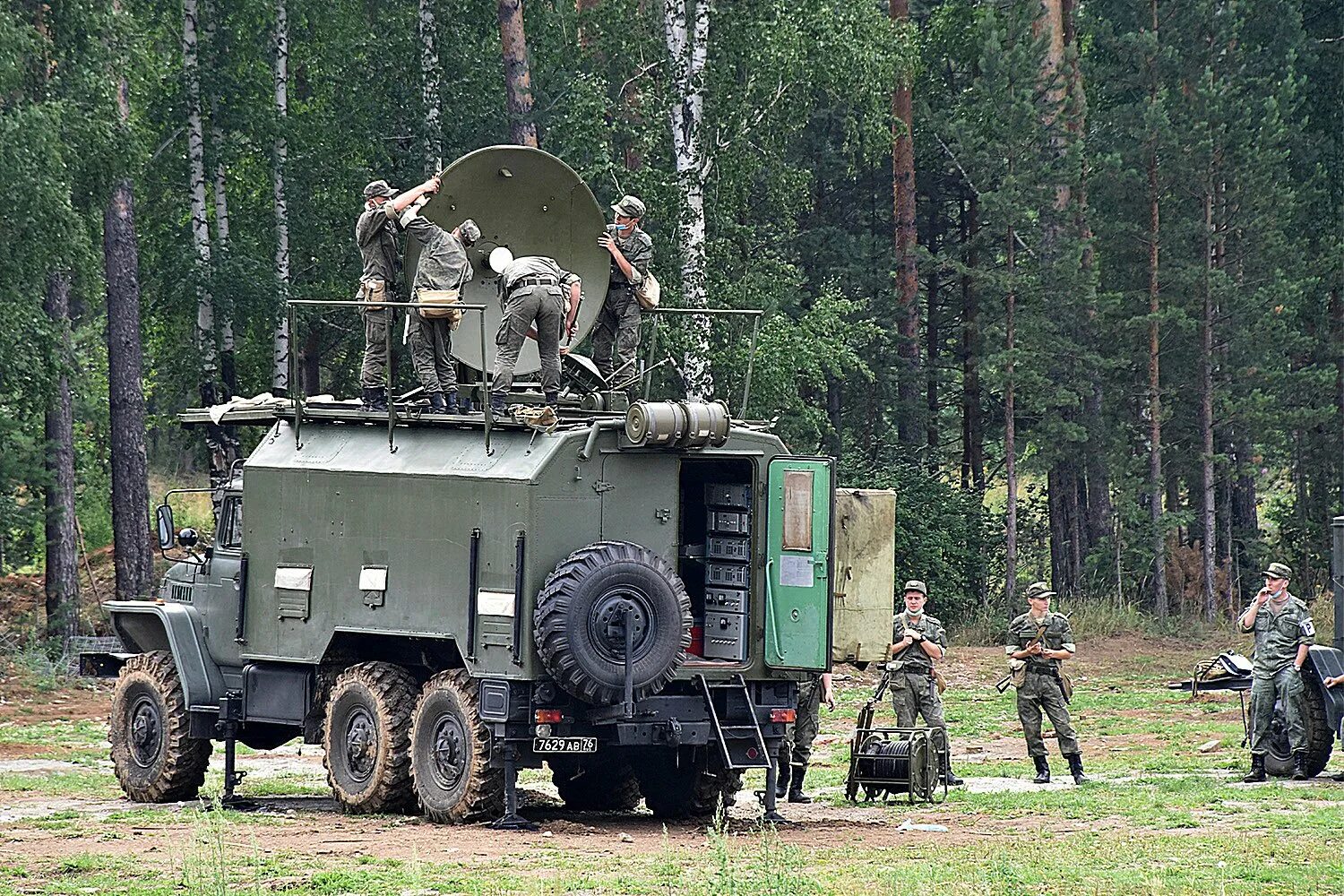 Радиоэлектронная борьба. Р330тм Урал. РЭБ Радиоэлектронная борьба. РЭБ 41157. Комплекс радиоэлектронной борьбы (РЭБ) 5п-28.