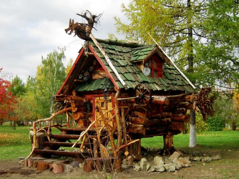 Квест «избушка бабы-яги». Шахмалова гора домик лешего координаты. Домик лешего. Домик лешего. Квест «избушка бабы-яги».