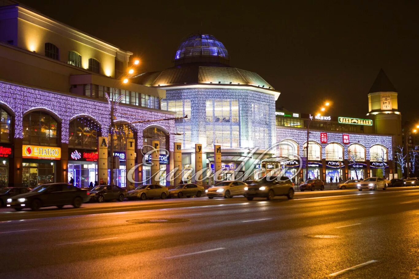 Атриум курск. ТЦ Атриум Курская. Метро Курская ТЦ Атриум. Курский вокзал торговый центр Атриум. ТЦ Атриум Москва Курский вокзал.