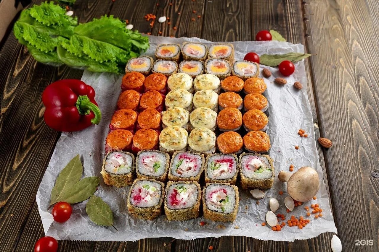 Осуши воронеж. Роллы с луком кранч. Роллы воронеж. Роллы суши даром. Вкусные роллы воронеж.