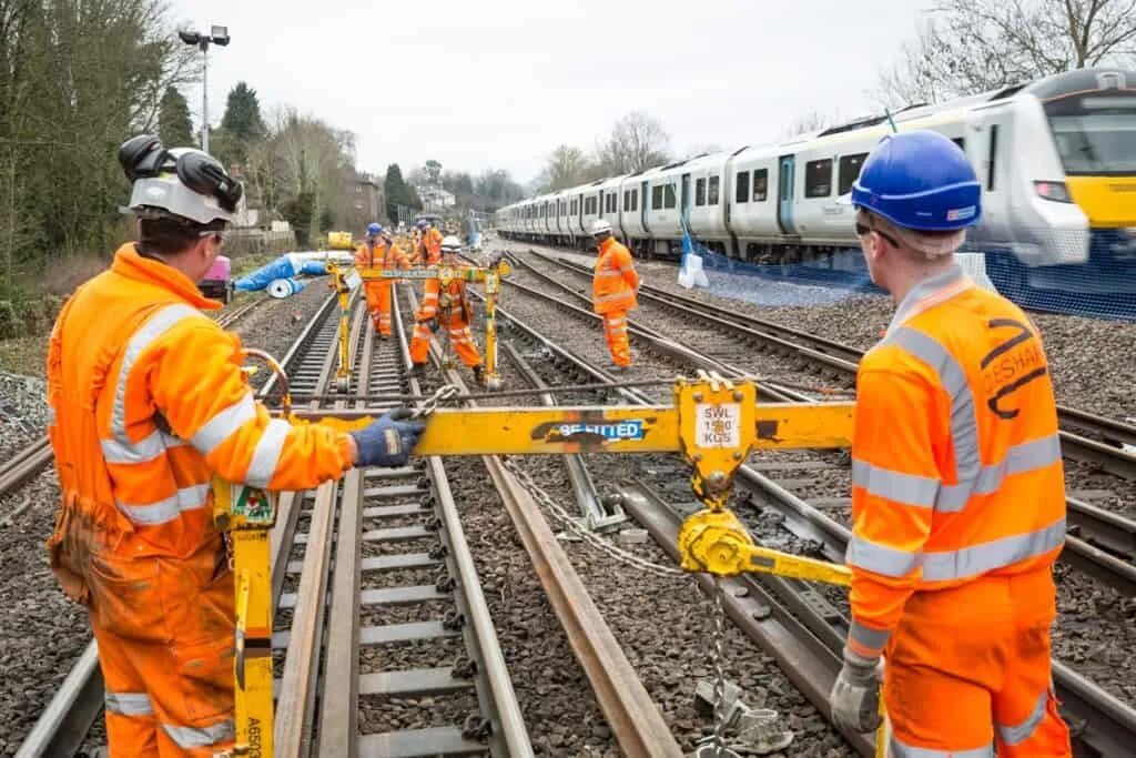 Railway engineering. Network rail. railway worker &#039;s cup.