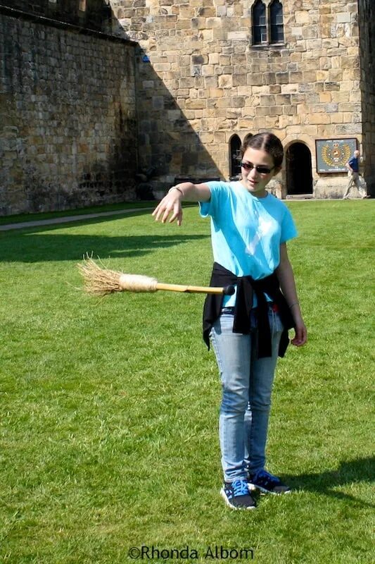 Flying lesson. Harry Potter Flying Broom. Harry Broomstick Home. Broomstick School Flying class. Harry Potter Flying Broom a firm Grip.