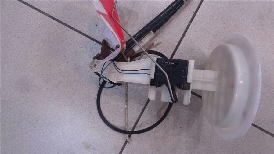 датчик уровня топлива ауди а6 с5. датчик уровня топлива ауди а6 с5 2. датчик уровня топлива ауди а6 с5 2. датчик уровня топлива ауди а6 с5. датчик уровня топлива ауди а6 с5 2.