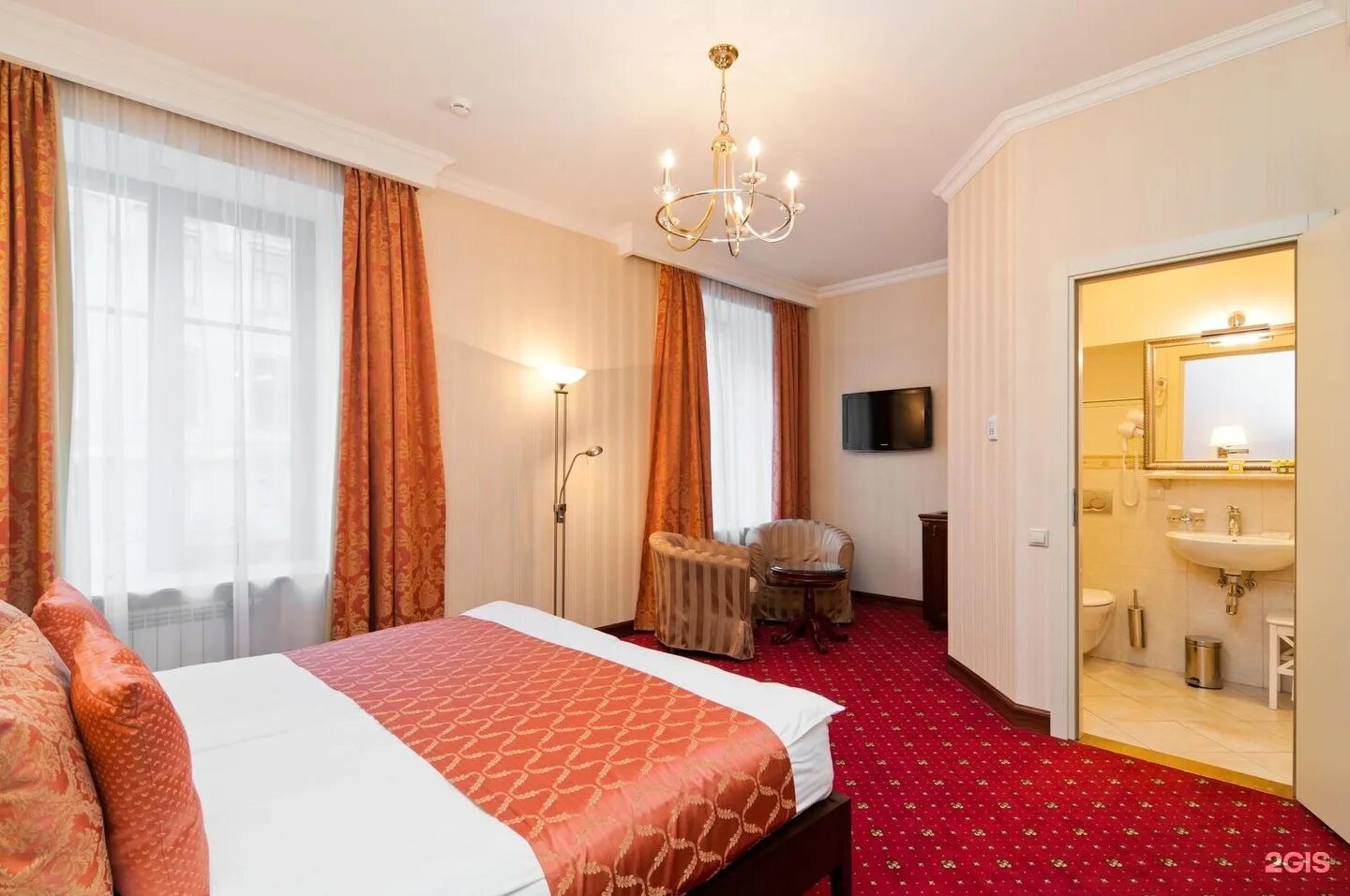 Отель в питере быть. Отель невский санкт-петербург. Отель в санкт-петербурге азимут 4 звезды. Каринтия гостиница санкт-петербург. Отель the red санкт-петербург.