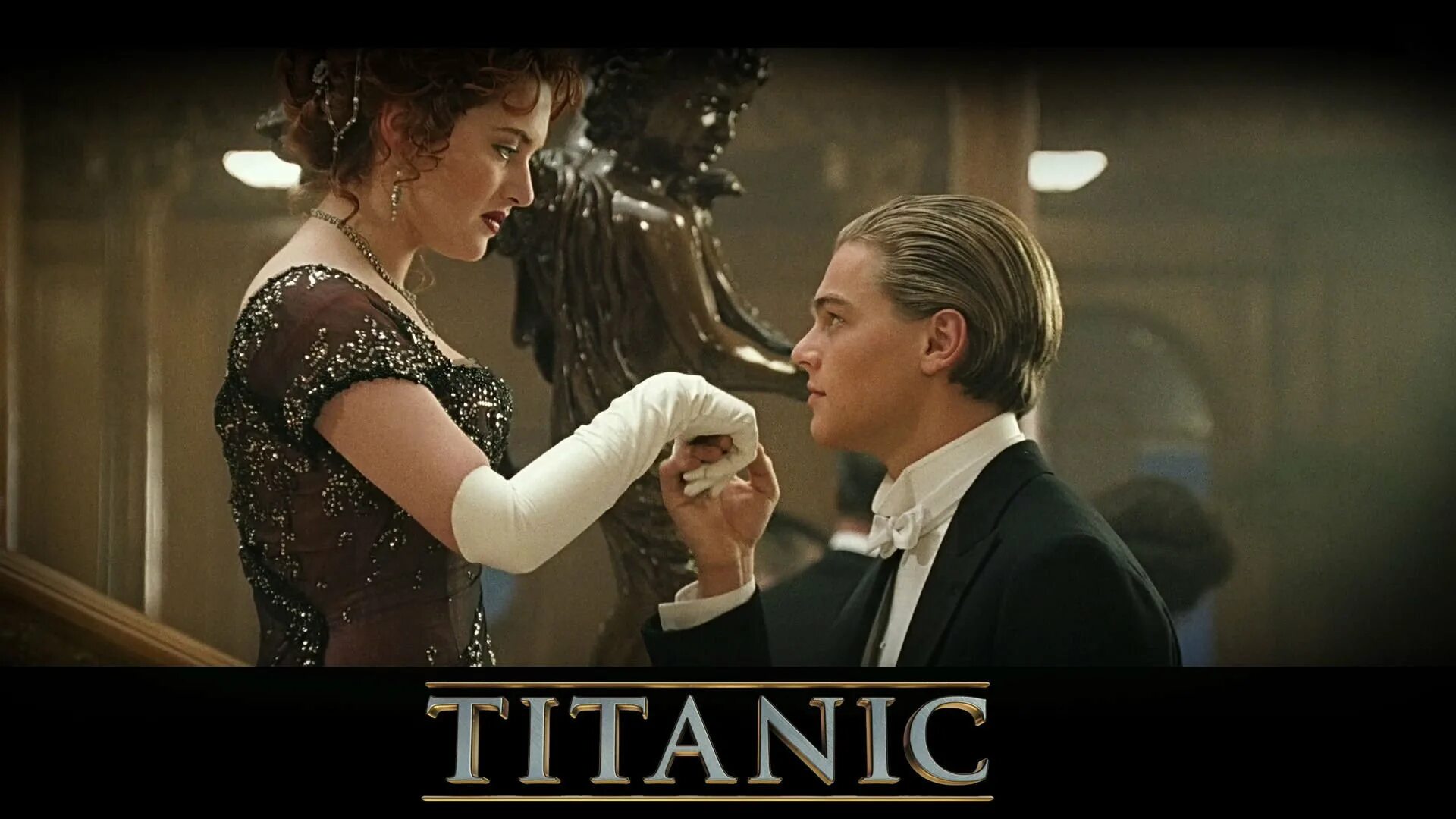 Титаник кадры. Титаник 1997 Джек и роза. Титаник фильм 1997 роза и Джек. Кейт и Лео Титаник. СТС Титаник 1997.