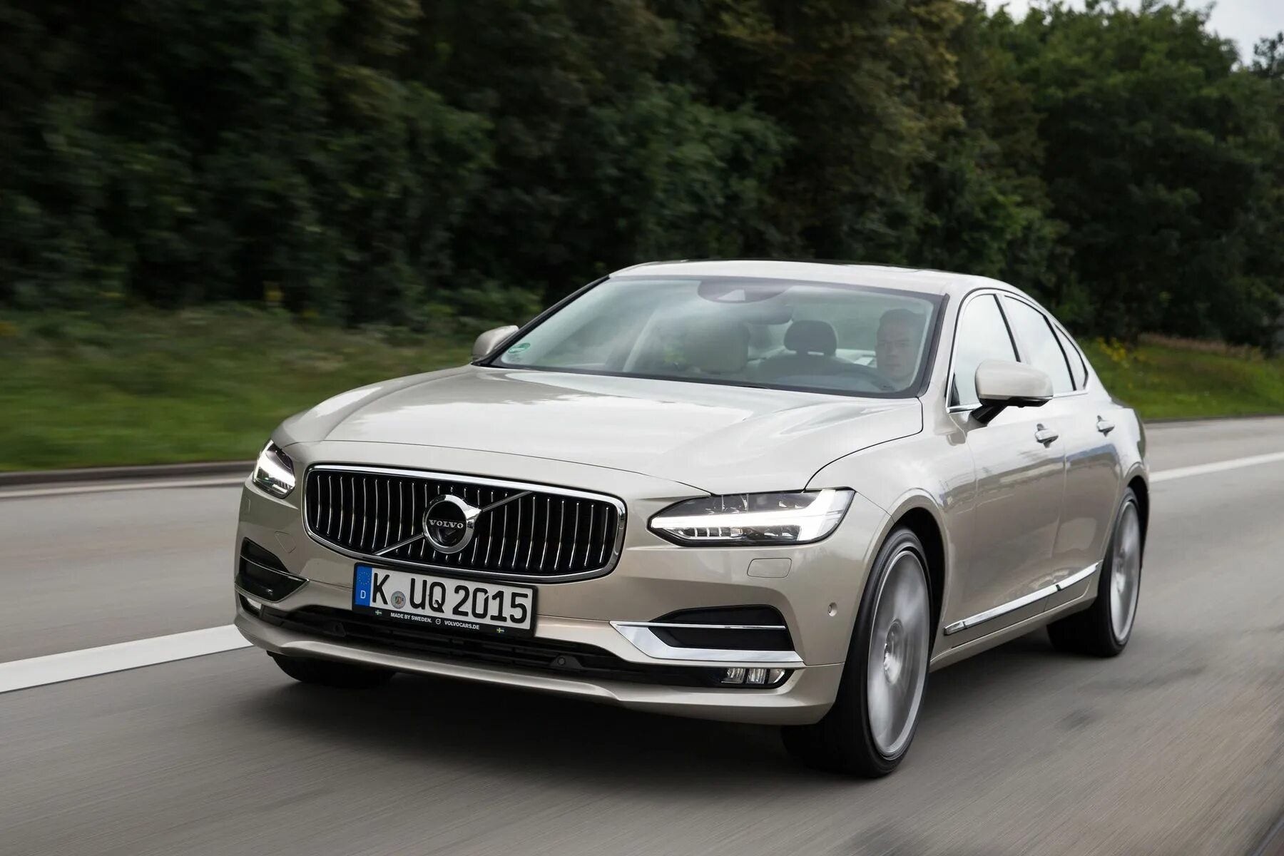 Volvo s90 2016. Volvo s90 паркетник. Volvo s90 автомобили Швеции. Volvo s90 2016 автомобили Швеции.