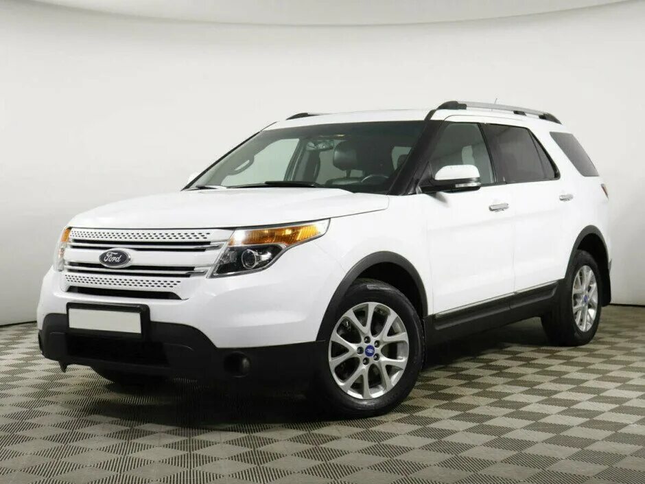 Форд куплю в магазине. Ford Explorer 2013. Форд эксплорер 2013. Форд эксплорер 2015 294л.с. Ford Explorer 5 2014.