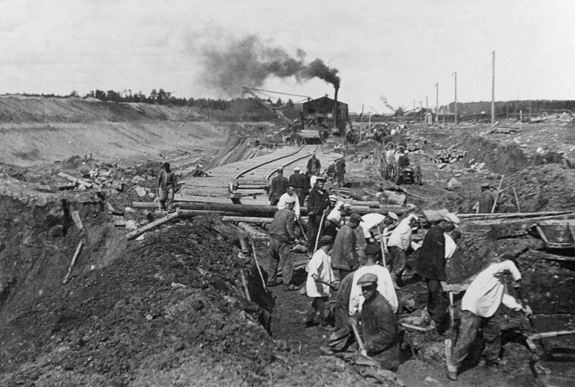 Начало канала им москвы. Канал Москва — Волга (им. Сталина, 1937 г.).. Канал Москва Волга 1937. Строительство канала Москва Волга. Строительство канала Москва Волга год.