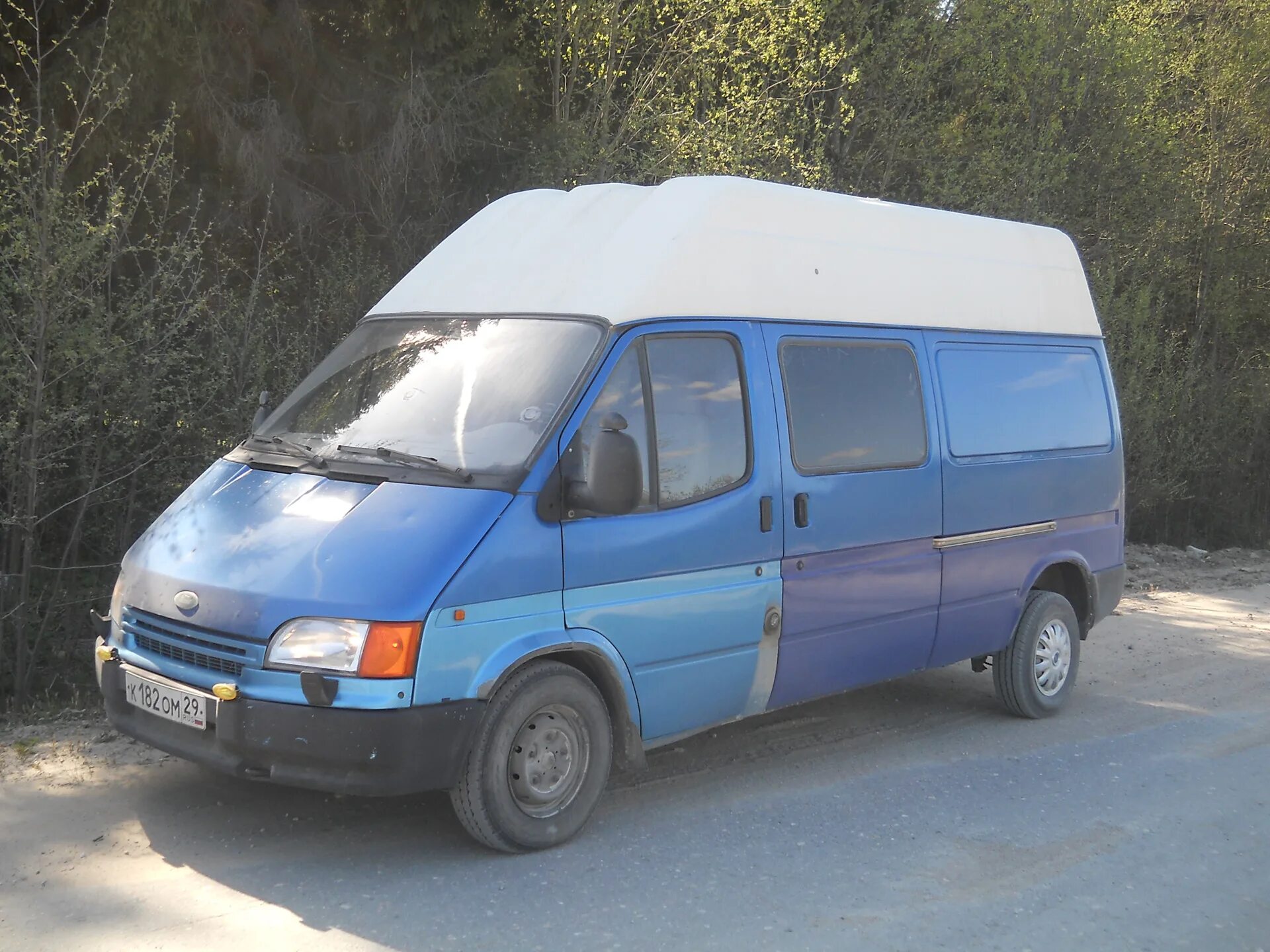 Форд транзит купить 2 5. Ford Transit 2. Ford Transit 1991. Ford Transit 2.5. Ford Transit 2.2.