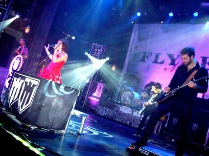 Flyleaf all around