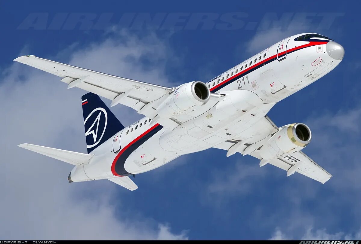 Как выглядит суперджет 100 Обои для рабочего стола / Sukhoi Superjet 100 (часть первая)" в блоге "Авиация"