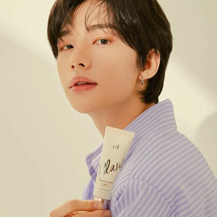 Факты о хенджине из stray kids. Факты о хенджине из stray kids. Stray kids хёнджин. Хёнджин stray kids эстетика. Хван хенджин.