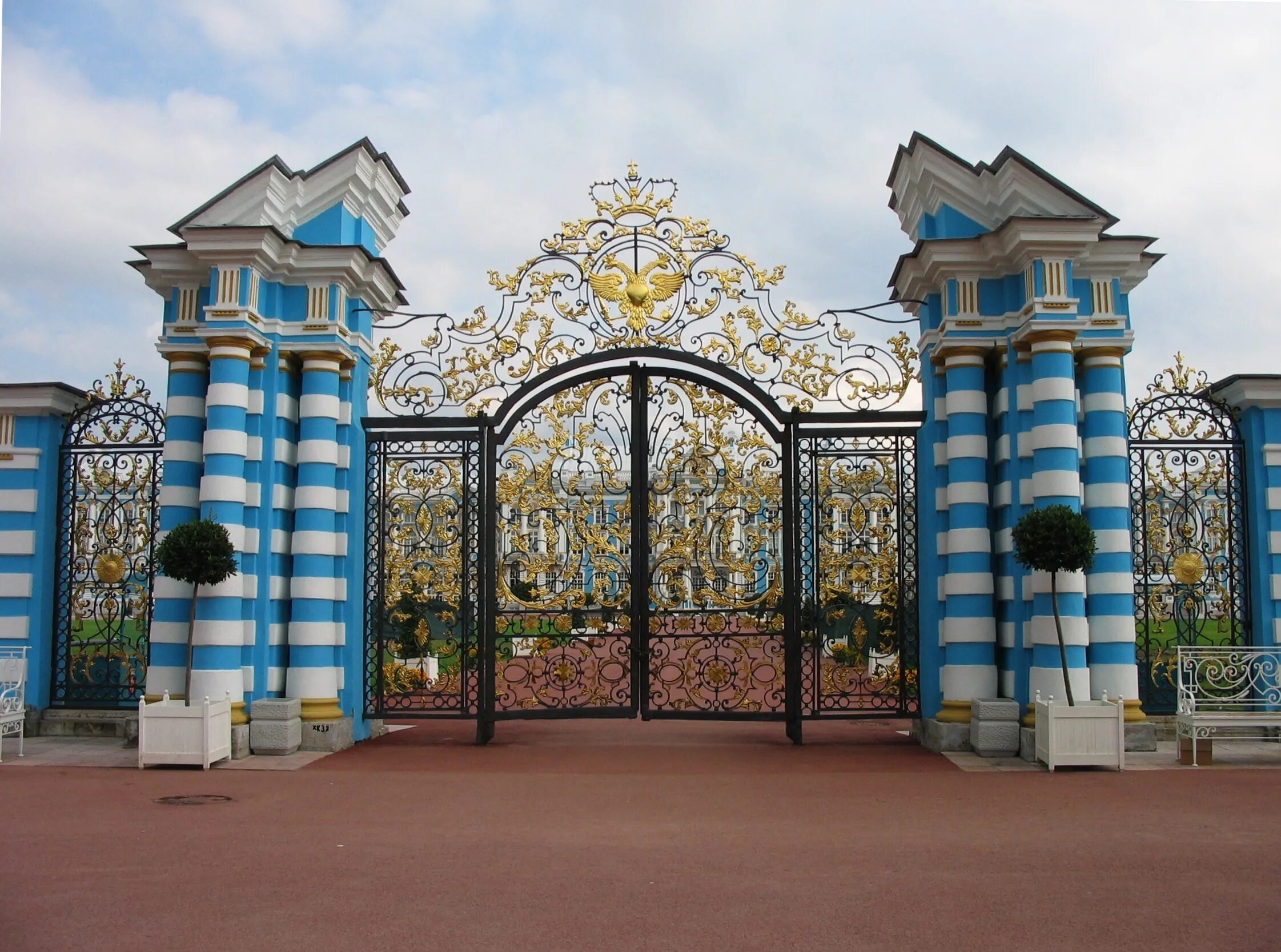Жители города пушкина