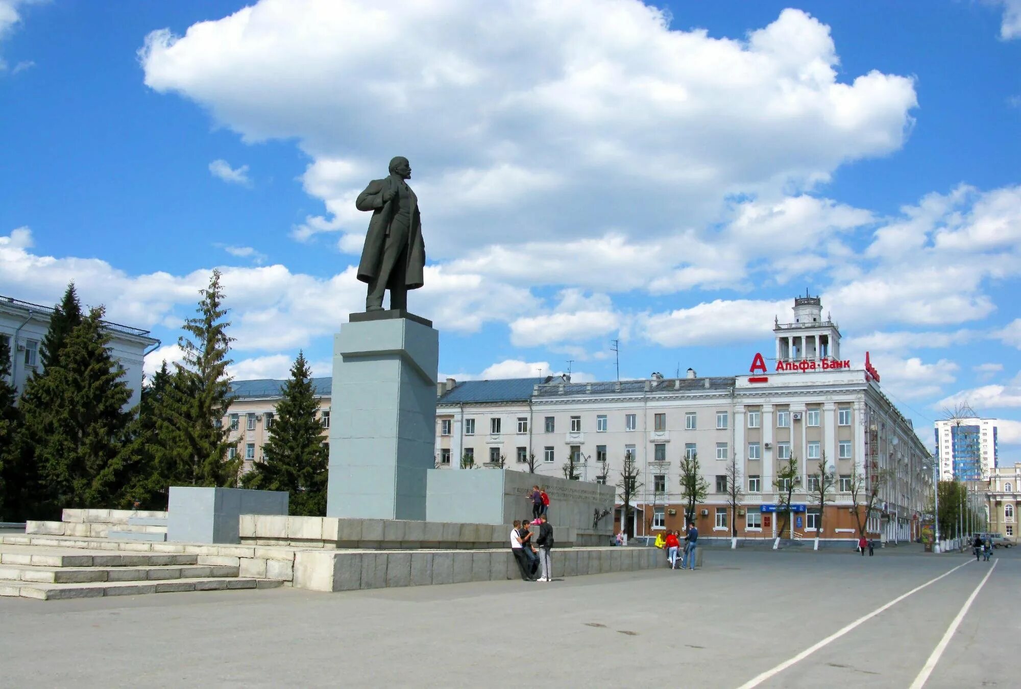 Площадь Ленина Курган. Город Курган Курганская область. Центральная площадь Курган. Площадь города Кургана.