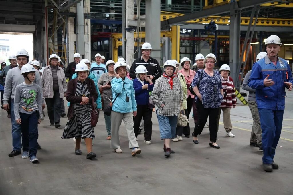 тихвинский завод вагоностроения. лица завода твсз тихвин. сайт тихвинского завода. тихвинский вагоностроительный завод цех. тихвинский вагоностроительный завод цех.