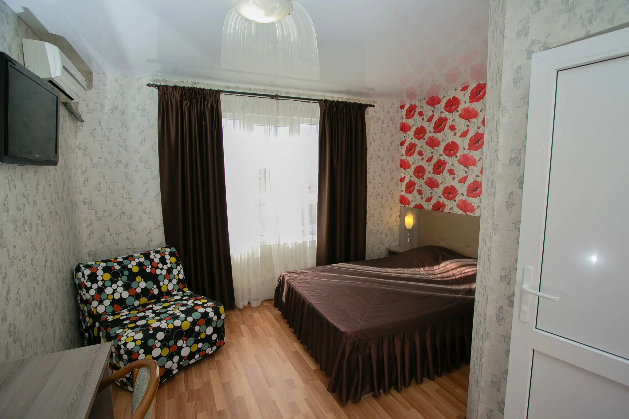 Отзыв о гостевом доме у аннушке ольгинка. Кафе белый слон небуг. Небуг ул. Sun hills ольгинка. Черноморская 1а.