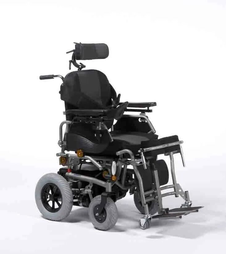 Коляски инвалидные с приводом цена. Кресло-коляска Vermeiren. Коляска Вермейрен инвалидная. Vermeiren кресло коляска с электроприводом rapido. Кресло-коляска Pulse 110 (с электроприводом).