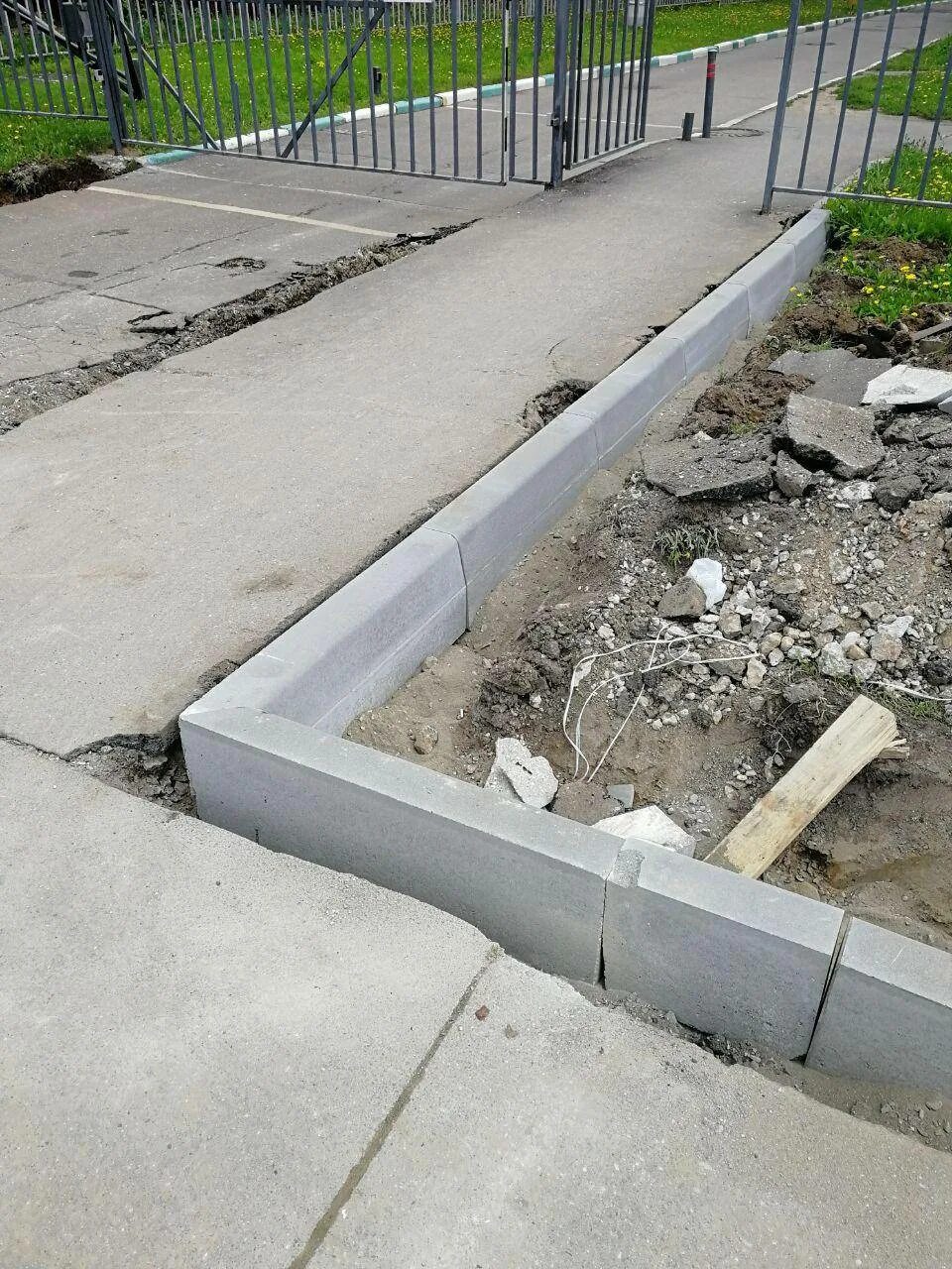 Как правильно установить бордюры