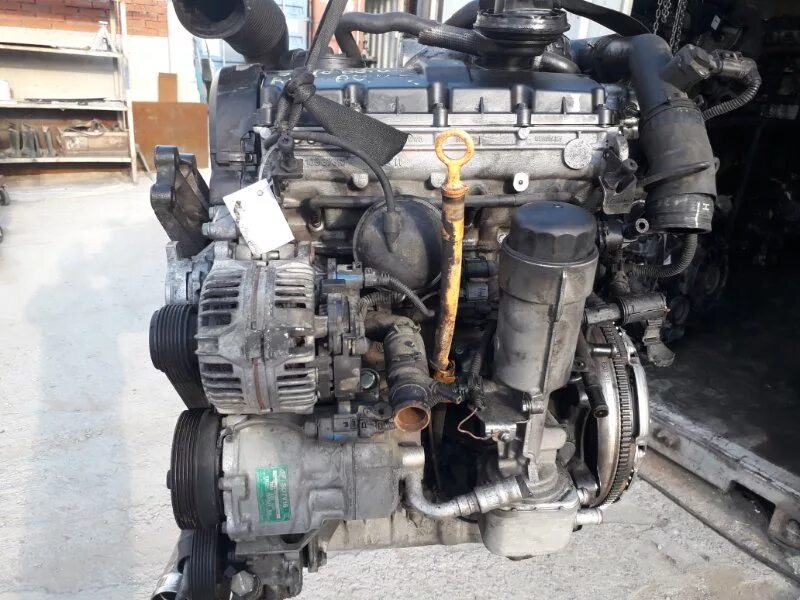 Где находится номер двигателя шаран Недавно поступивший автомобиль Volkswagen Sharan 2000-2010 разборочный номер v