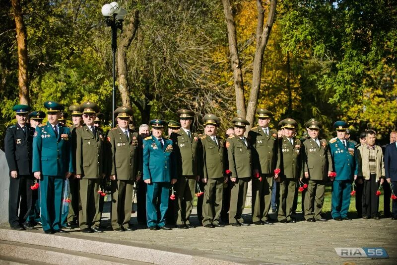 Оренбургский военкомат телефон. Военный комиссариат Южного округа г Оренбурга. Военный комиссар Южного округа Оренбург. Военному комиссару Южного округа г. Оренбурга. Юбилей военного комиссариата Оренбурга.