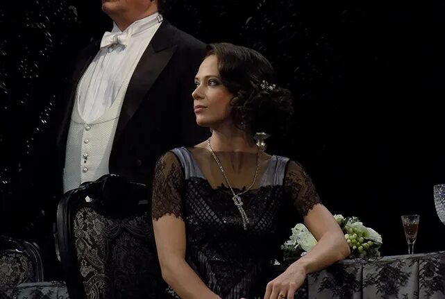 Инспектор пришел театр пушкина актеры. Инспектор пришел театр пушкина. Анна кармакова театр пушкина. Инспектор пришел. Арзамасский театр драмы ночь после выпуска.