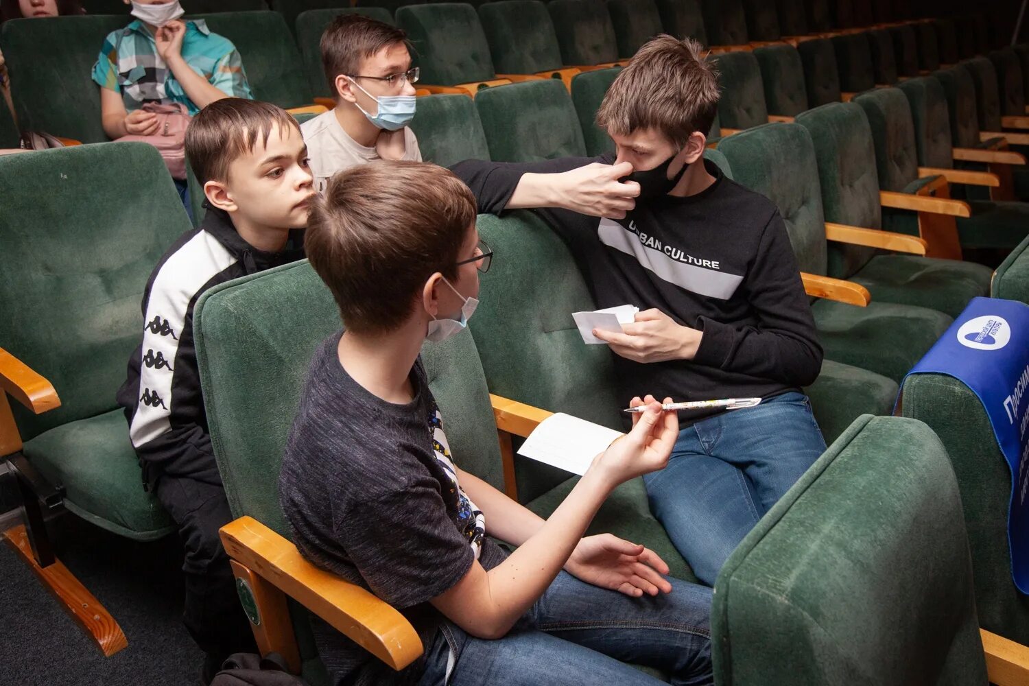 Интеллектуальная вечеринка. Интеллектуальная игра для молодежи. Интеллектуальная игра квиз. Интеллектуально развлекательных. Интеллектуально развлекательных.