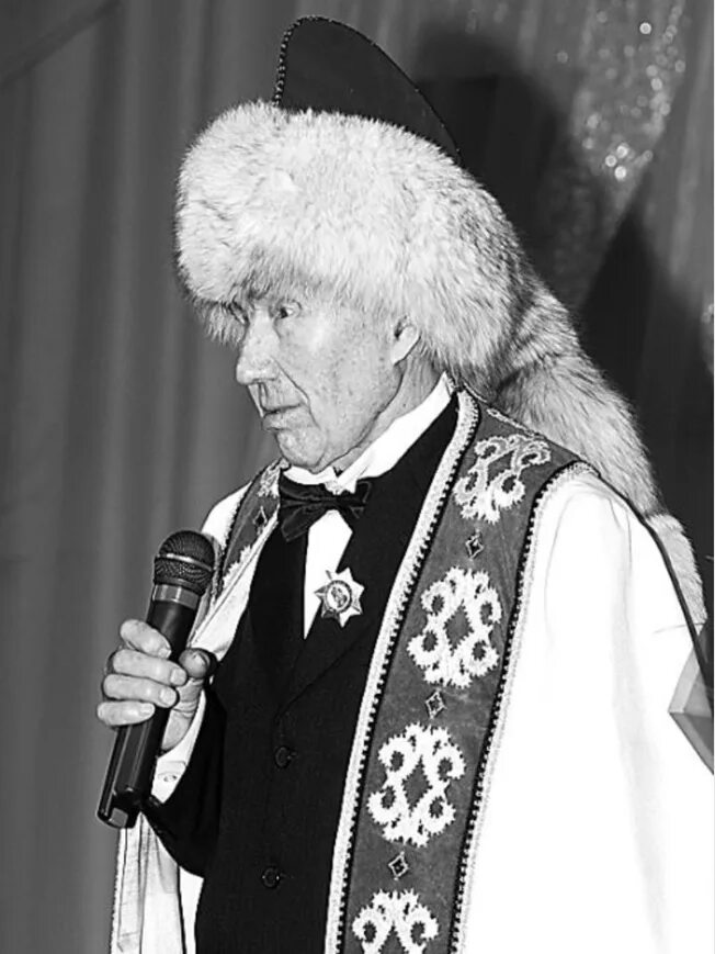 Певец фидан гафаров. Татарские артисты. Народные певцы башкирии. Фида́н сафи́ч гафа́ров. Народный артист башкортостана певец.