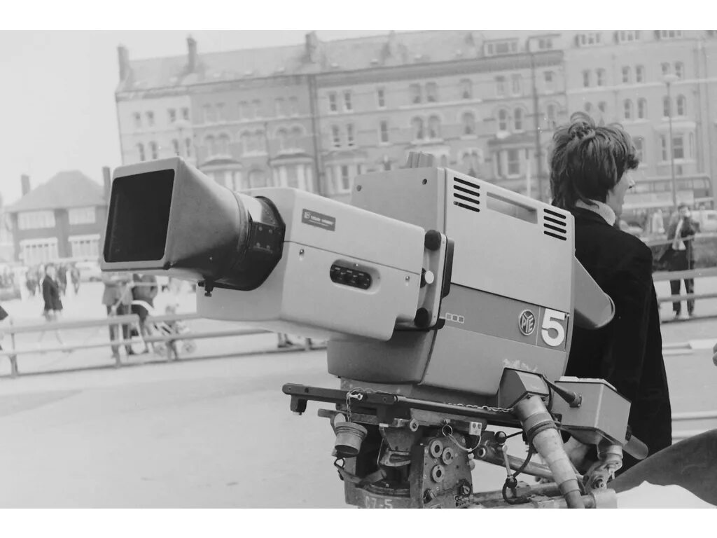 Кинокамера делает 32 за 2. Телекамера СССР кт-132. Камера кт 178. Кт-132 камера. Телевизионная камера ТВКТ 95н.