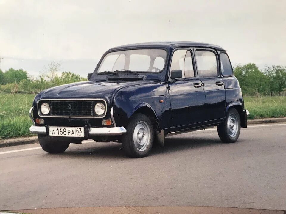 Renault 4. Renault 4 1994. Renault 4l Export. Рено 4*2. Рено 4 купить в россии