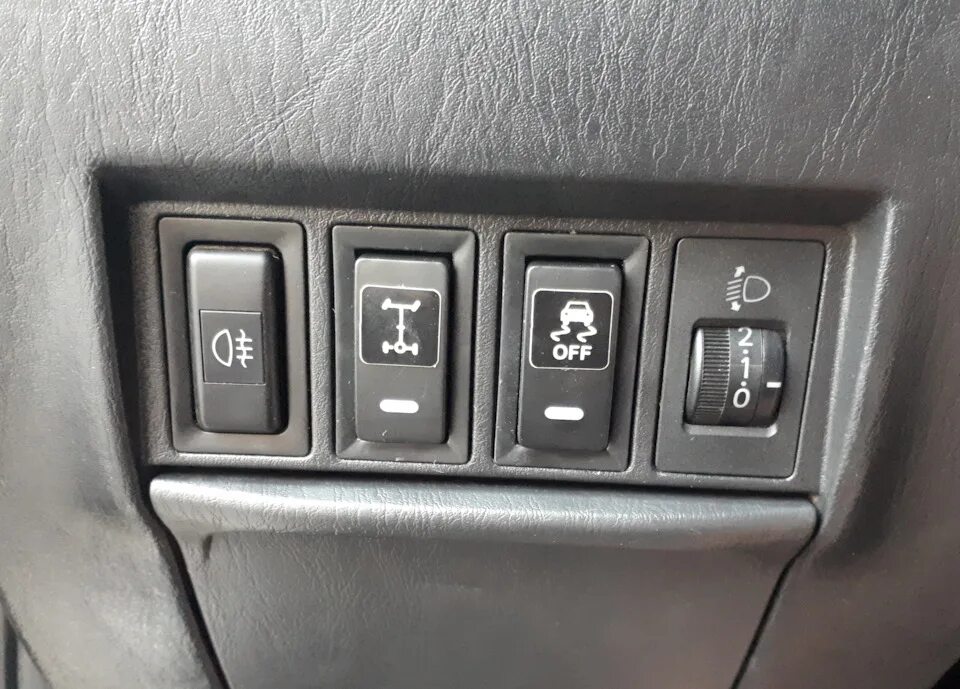 Рав 4 система trc. Кнопка vsc toyota rav4. toyota rav4 trc кнопка. кнопка trc на toyota rav4 2010. кнопка отключения trc rav4.