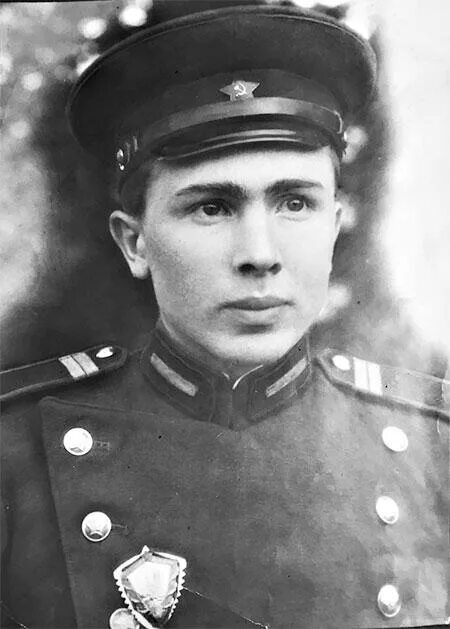 Павлович гусев. Леня Гусев Павлович.