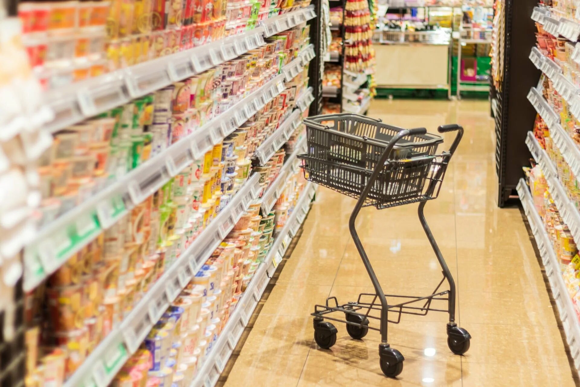 Культура супермаркет. Сами красивимини супер Маркет. Big supermarket. Supermarket Chain meaning.