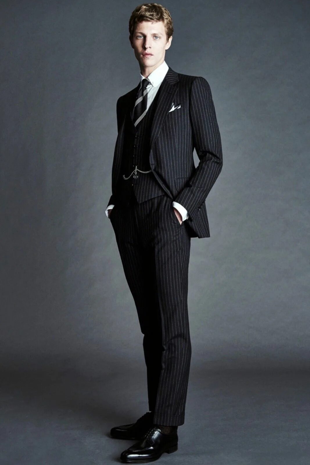 Tom Ford Suit. Том Форд 2016. Tom Ford man Suit. Молодой человек в костюме.