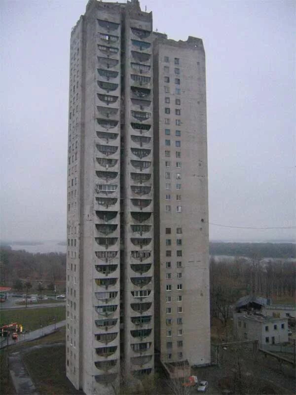 14 этажный панельный дом. Дом 16 этажей. П-43/16. П-43 дом. Дом 16 этаж.