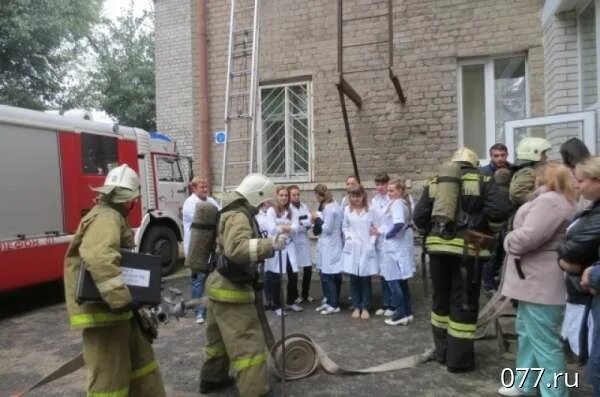 Тушение пожаров в больницах. Пожар в поликлинике. Пожары в лечебных учреждениях. Пожар в ЦРБ. Пожар в лечебном учреждении